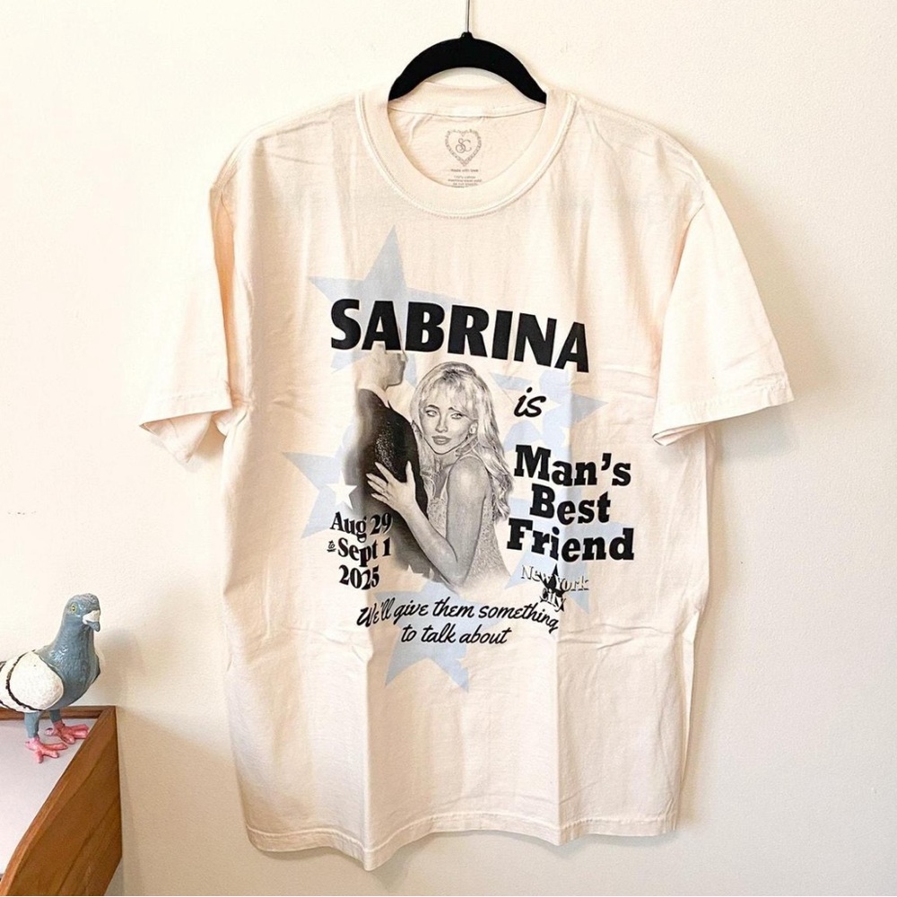 Sabrina Carpenter x Complex Man’s Best Friend Magazine NYC Popup Exclusive M - Picture 1 of 9